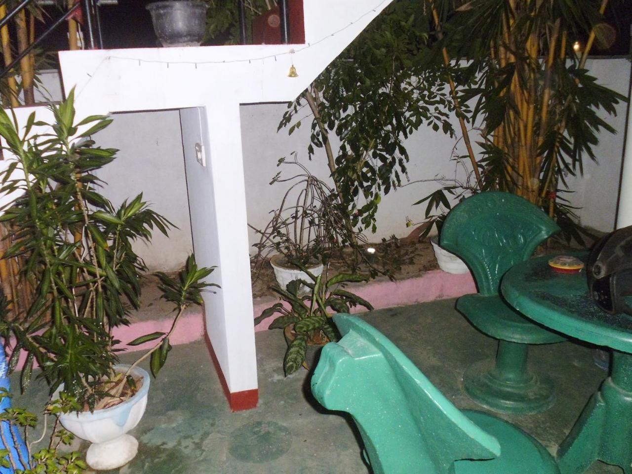Induruwa Villa Bentota Exterior photo